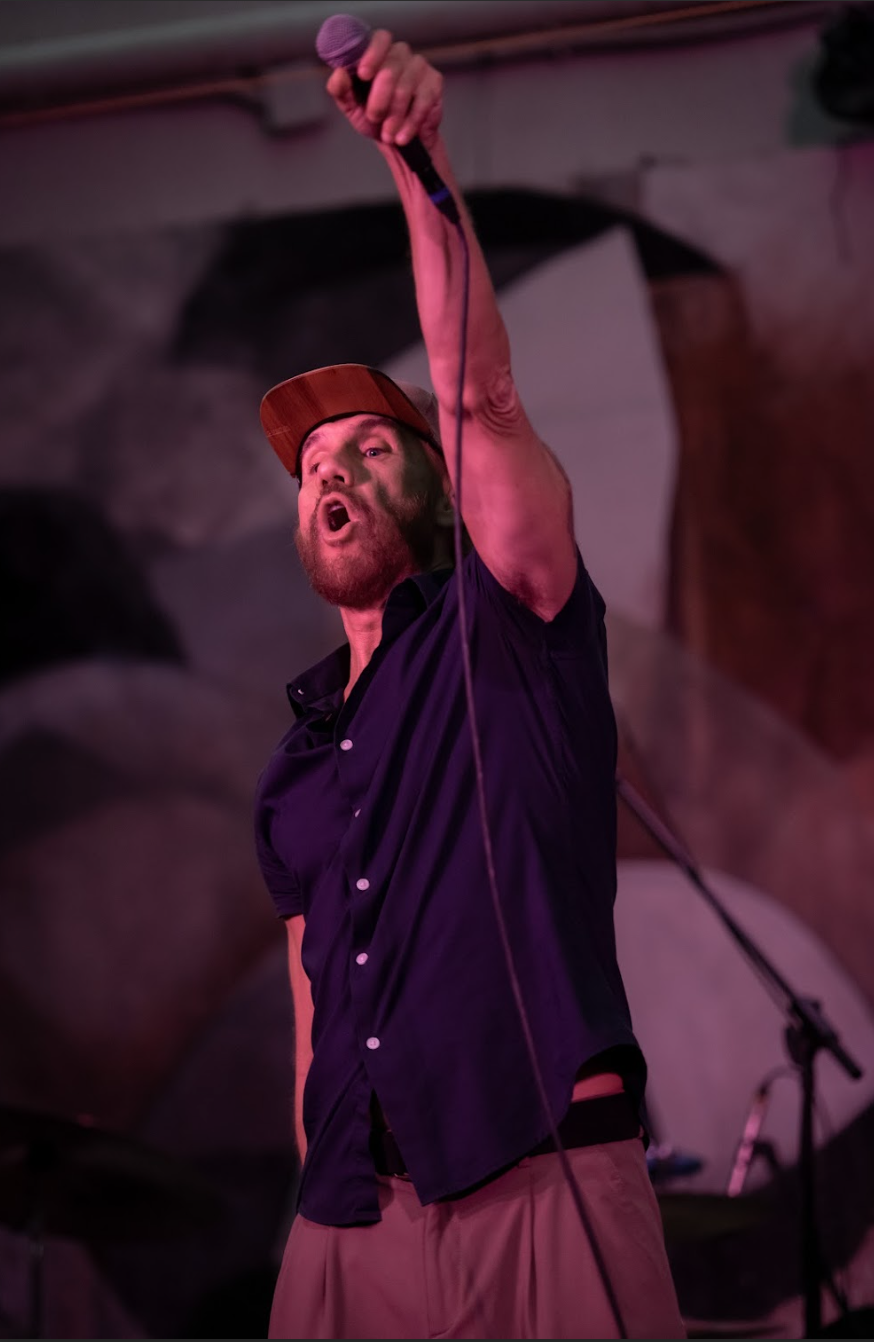 MACACO VUELVE A LAS DALIAS PARA CELEBRAR UNA NOCHE MÁS DE MÚSICA EN VIVO